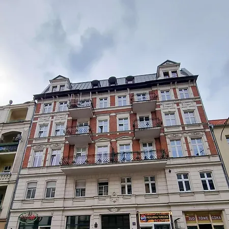 Niewielkie Przytulne Poddasze Z Widokiem Na Ratusz Appartement *