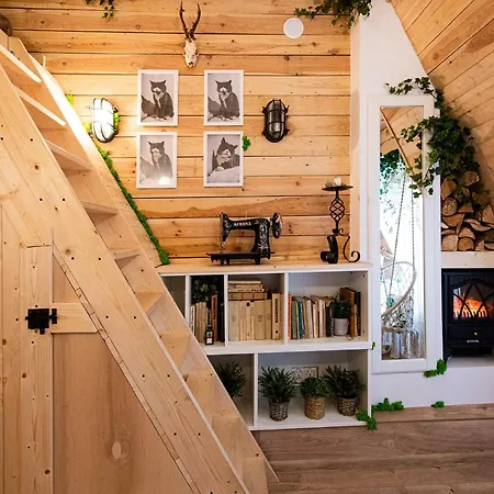 Niewielkie Przytulne Poddasze Z Widokiem Na Ratusz *